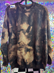 CREWNECK SWEATSHIRT