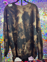 Load image into Gallery viewer, CREWNECK SWEATSHIRT
