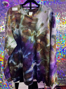 CREWNECK SWEATSHIRT