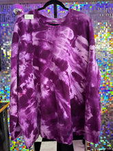 Load image into Gallery viewer, CREWNECK SWEATSHIRT
