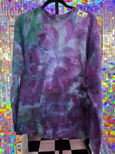 Load image into Gallery viewer, KANGAROO SWEATSHIRT
