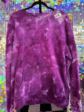 Load image into Gallery viewer, KANGAROO SWEATSHIRT
