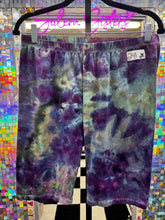 Load image into Gallery viewer, BIKER SHORTS
