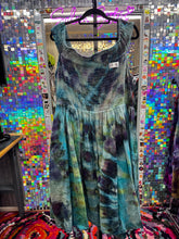 Load image into Gallery viewer, OFF THE SHOULDER MIDI DRESS
