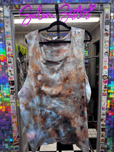 Load image into Gallery viewer, MUSCLE TANK TOP - TIE DYE TANK

