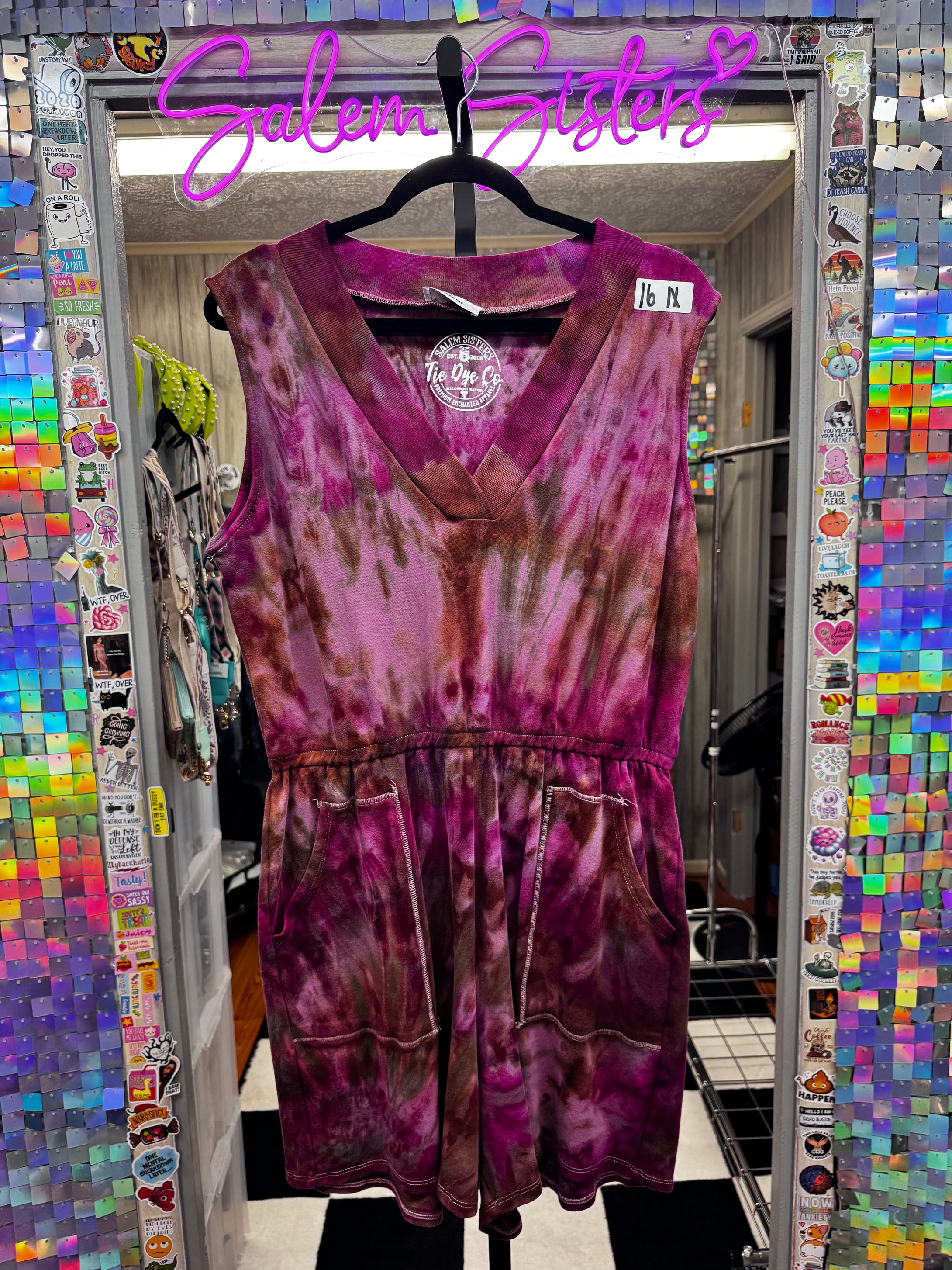 NO SLEEVE ROMPER