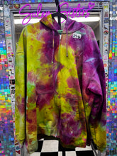 Load image into Gallery viewer, ZIP-UP HOODIE
