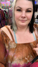 Load and play video in Gallery viewer, FLORAL DRESS
